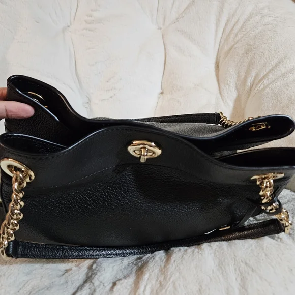 Coach leather black shoulder bag - Picture 5 of 9